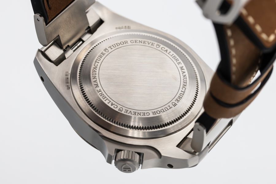 Tudor Black Bay M70150-0001